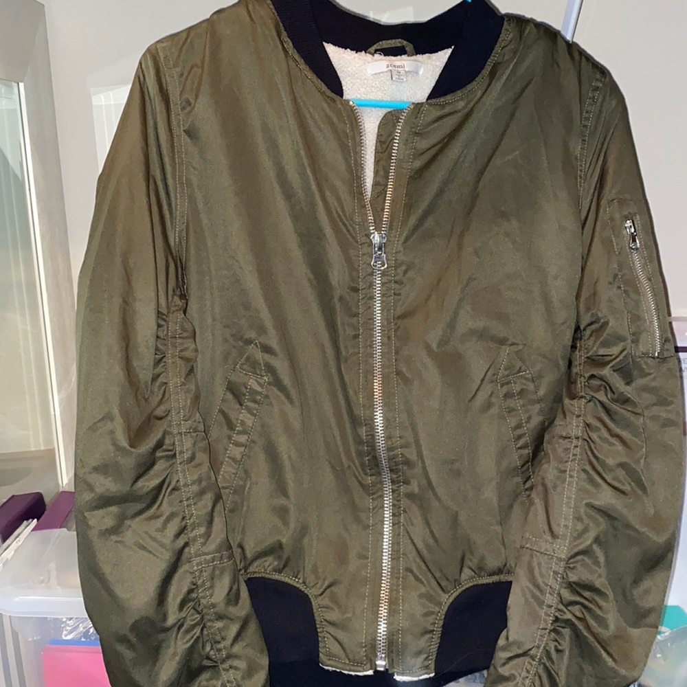 Warm light weight zip up jacket